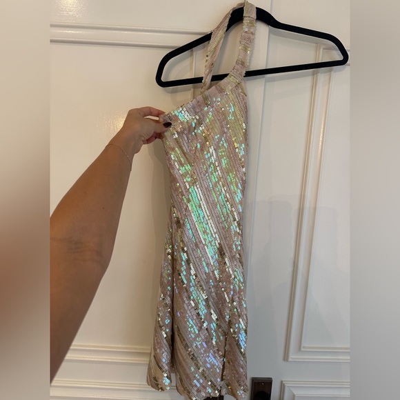 New Years Revolve Dress by SuperDown- sparkly & Sequence XS - Picture 6 of 9